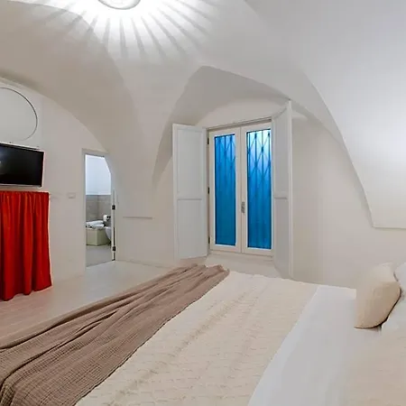 Bed and Breakfast La Finestra Sul Convitto Λέτσε
