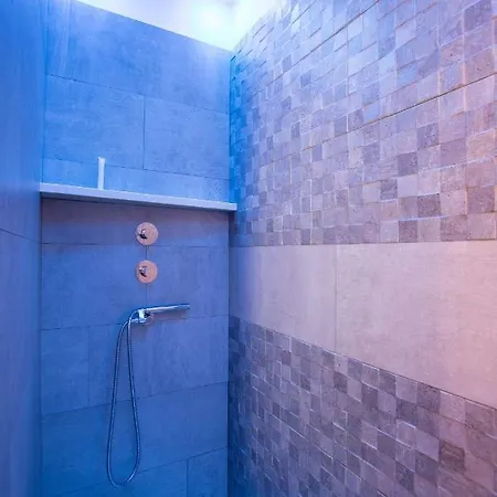 فندق مبيت وإفطار La Finestra Sul Convitto 3*